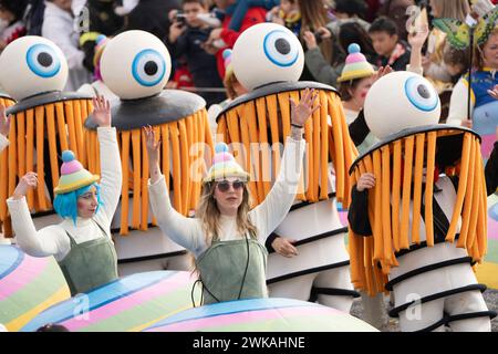 Viareggio, Italy, February 18th 2024 - The parade of allegorical floats and their groups on the Viareggio seafront during the Viareggio Carnival 2024. Credits: Luigi de Pompeis/Alamy Live News Stock Photos Stock Photo