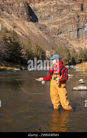 Flyfishing in Crooked River canyon, Crooked Wild and Scenic River, Lower Crooked River National Back Country Byway, Oregon Stock Photo