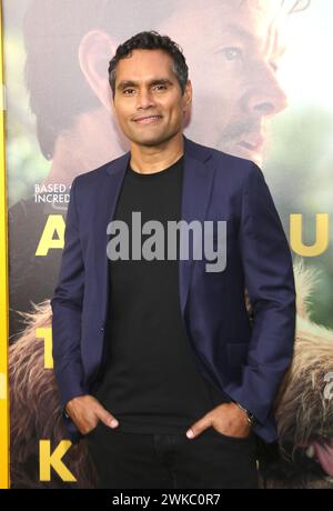 Los Angeles, Ca. 19th Feb, 2024. Rob Collins at the Los Angeles special screening and adoption event for Lionsgate's Arthur The King at AMC Century City 15 on February 19, 2024 in Los Angeles, California. Credit: Faye Sadou/Media Punch/Alamy Live News Stock Photo