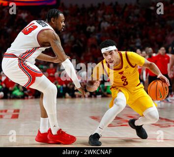 February 19, 2024: Iowa State guard Tamin Lipsey (3) moves the ball against Houston forward J'Wan Roberts (13) during a Big 12 college basketball game on February 19, 2024. Houston won, 73-65. (Credit Image: © Scott Coleman/ZUMA Press Wire) EDITORIAL USAGE ONLY! Not for Commercial USAGE! Stock Photo