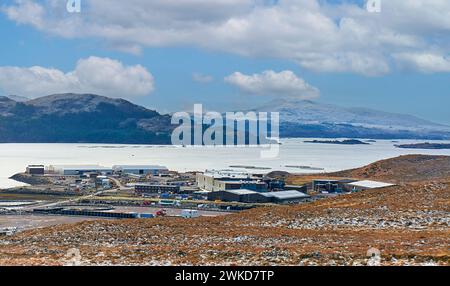 KPL Kishorn Port and Dry Dock Scotland the buildings salmon cages and facilities  Loch kishorn in winter Stock Photo