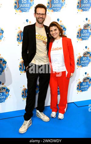 Jonas Grosch und Katharina Wackernagel bei der 10 Jahre Amazon Prime Video Party im Rahmen der Berlinale 2024 im Weekend Club. Berlin, 19.02.2024 *** Jonas Grosch and Katharina Wackernagel at the 10th anniversary Amazon Prime Video Party as part of the Berlinale 2024 at the Weekend Club Berlin, 19 02 2024 Foto:xC.xNiehausx/xFuturexImagex amazon 4272 Stock Photo