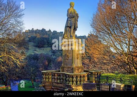 UK, Scotland, Allan Ramsay Monument and Edinburgh Castle Stock Photo