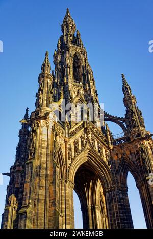 UK, Scotland, Edinburgh, East Princes Street Gardens, Scott Monument. Stock Photo