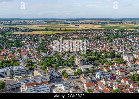 Die bayerische Kreisstadt Dillingen an der Donau im Luftbild Ausblick auf Dillingen im Donautal in Nordschwaben Dillingen Bayern Deutschland *** Aeria Stock Photo