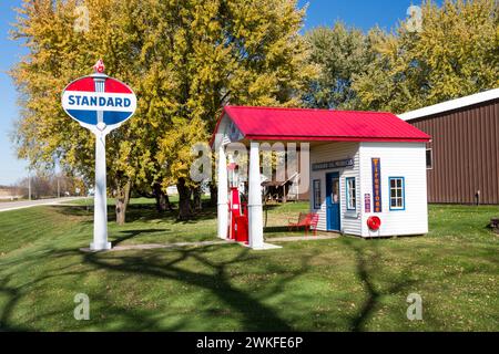 Old time gas station in Farmersburg, Iowa Stock Photo