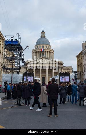 Paris, France. 20th Feb 2024. A choir of youths rehearsing rue Soufflot, in front of the Pantheon (vertical) Stock Photo