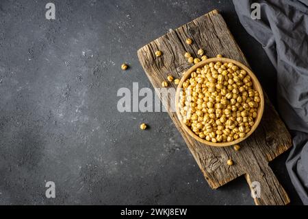 Yellow chickpeas not roasted, traditional turkish nut, leblebi Stock Photo