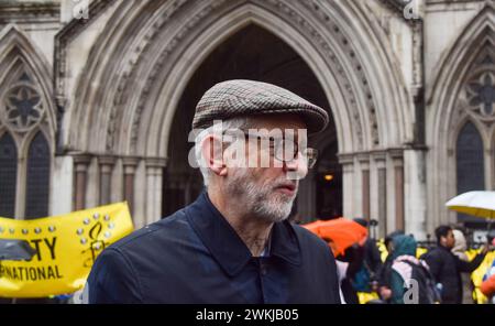 London, UK. 21st February 2024. Former Labour Party Leader Jeremy Corbyn outside the High Court on the second day of Julian Assange's extradition hearing. Credit: Vuk Valcic/Alamy Live News Stock Photo