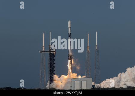 Cape Canaveral, Brevard County. 20th Feb, 2024. Liftoff & Pad Photos of SpaceX B-1067-17 carrying the Indonesia Telecommunication satellite MERAH PUTIH 2 from SLC-40 Cape Canaveral, Florida, Brevard County, USA at 3:11 PM on February 20, 2024. (Photo by Scott Schilke/Sipa USA) Credit: Sipa USA/Alamy Live News Stock Photo