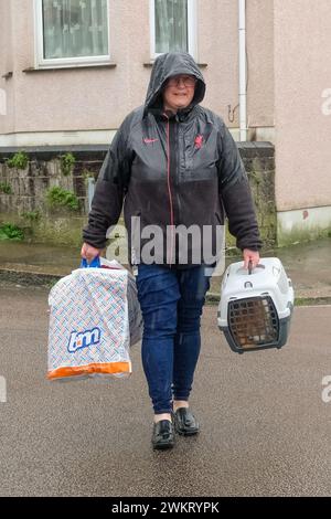 Teresa Cork and her cat being evacuated after a suspected Second World ...
