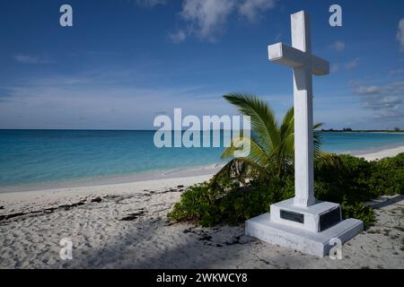 Columbus Monument and Cross on San Salvador Island Bahamas, Columbus first landfall Stock Photo