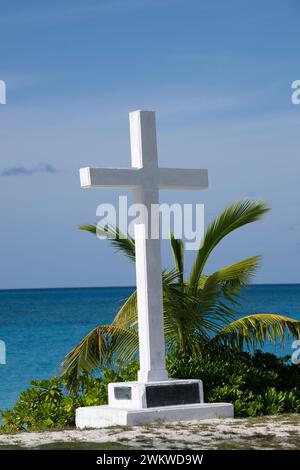 Columbus Monument and Cross on San Salvador Island Bahamas, Columbus first landfall Stock Photo