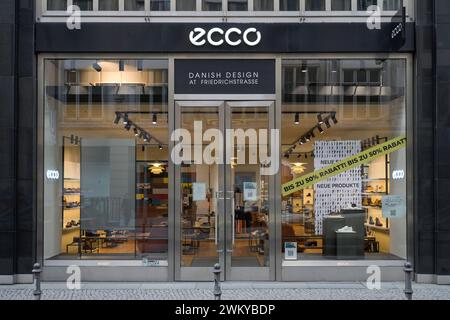 Ecco Schuhe, Friedrichstraße, Mitte, Berlin, Deutschland *** Ecco Shoes, Friedrichstraße, Mitte, Berlin, Germany Stock Photo