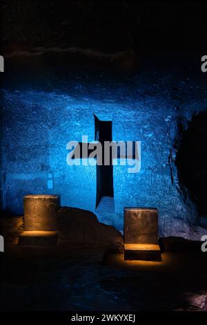 Illuminated cross representing stations of the cross, illustrate events of Jesus last journey, light in underground Catedral de Sal (Salt Cathedral) o Stock Photo