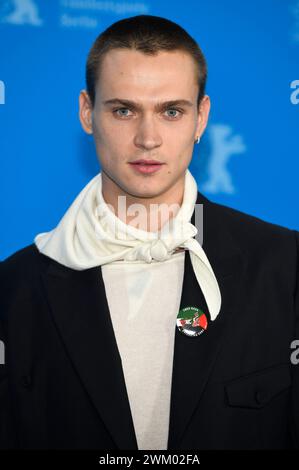 Saul Nanni beim Photocall zur Miniserie 'Supersex' auf der Berlinale