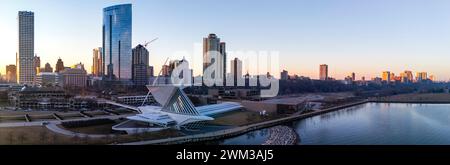 Aerial photograph of Milwaukee Art Museum on a pleasant winter evening. Stock Photo