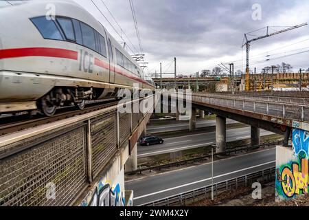 Railroad bridges at the Duisburg-Kaiserberg interchange, complete reconstruction and new construction of the A3 and A40 interchange, all bridges, ramp Stock Photo