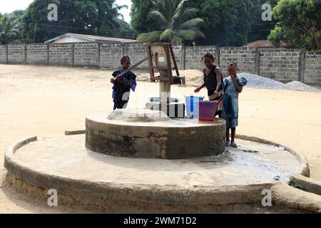 General views of students attending St. Paul's Anglican Senior Secondary School in Bo, Sierra Leone, Africa. Stock Photo