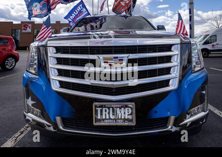 COLUMBIA, SOUTH CAROLINA - FEBRUARY 24: Supporters of Republican presidential candidate and former President Donald Trump line up outside the South Carolina Fairgroundswhere he will be holding a primary-night rally on February 24, 2024 in Columbia, South Carolina. Nikki Haley is facing off against former U.S. President Donald Trump in the South Carolina Republican primary. (Photo by Michael Nigro/Sipa USA) Credit: Sipa USA/Alamy Live News Stock Photo