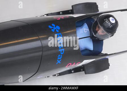 Winterberg, Germany. 25th Feb, 2024. Bobsleigh: World Championships, monobob, women, 3rd run. Breeana Walker from Australia sails down the track. Credit: Robert Michael/dpa/Alamy Live News Stock Photo