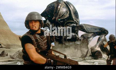 STARSHIP TROOPERS  1997 TriStar Pictures sci-fi film with Casper Van Dien Stock Photo