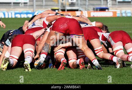 Exeter, Devon, UK. 24th Feb, 2024. Allianz Premiership Women's Rugby: Exeter Chiefs v Harlequins women at Sandy Park, Exeter, Devon, UK. Pictured: Quins scrum Credit: nidpor/Alamy Live News Stock Photo