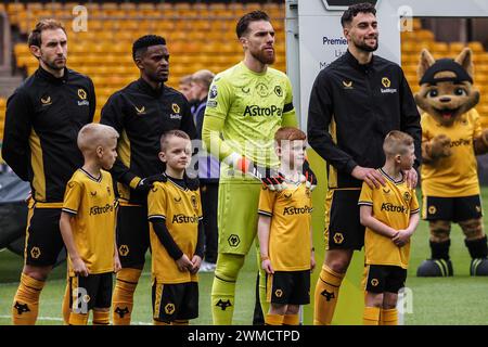 Wolverhampton, UK. 25th Feb, 2024. Wolverhampton, England, February 25th 2024: Before kick off of the Premier League football match between Wolverhampton Wanderers and Sheffield United at Molineux stadium in Wolverhampton, England (Natalie Mincher/SPP) Credit: SPP Sport Press Photo. /Alamy Live News Stock Photo