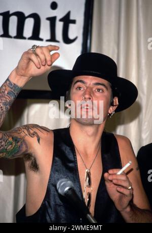 Tommy Lee 1989 Credit: Ralph Dominguez/MediaPunch Stock Photo