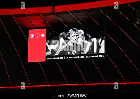 Mourning in honour of Andreas Andi Brehme, scoreboard, commemoration, minute of silence, minute of remembrance, FC Bayern Munich FCB, RasenBallsport Stock Photo