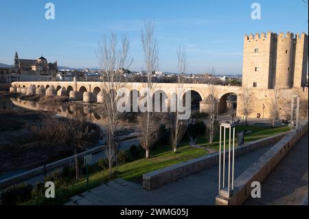 The Roman Bridge of Cordoba is a long-restored pedestrian-free bridge with arches originally constructed in the early 1st century BCE, across the Guad Stock Photo