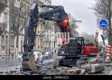 nancy-france-red-crawler-