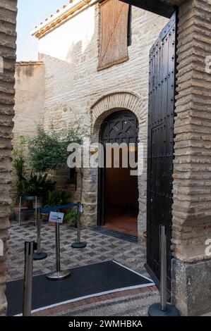 Entrance to the tiny Cordoba medieval Synagogue is a historic edifice in the old Jewish Quarter of Cordoba in Spain in Andalusia, southern Spain.   It Stock Photo