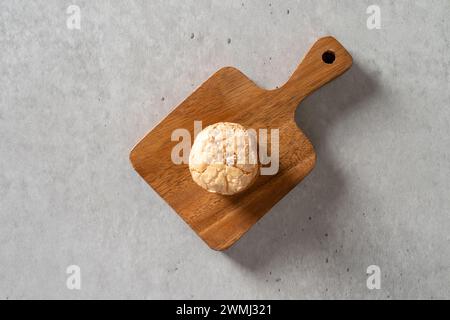 Chocolate dacquoise, chocolate, dacquoise, cheese, walnuts, salt, salt, caramel, snacks Stock Photo