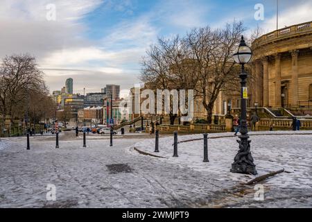 Liverpool central library and the Walker art gallery in snow Stock Photo