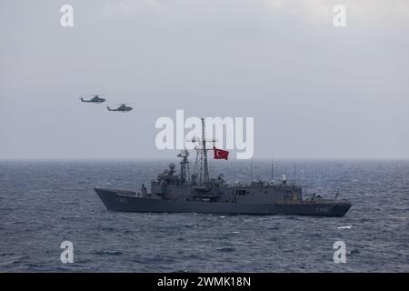 Turkish frigate TCG Gelibolu (F 493 Stock Photo - Alamy