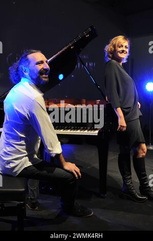 Milan Italy 22/10/2012: Irene Grandi ,Italian singer, and the jazz pianist Stefano Bollani during the presentation of the new cover album 'Irene Grandi & Stefano Bollani' Stock Photo