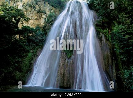 Cascada Cola de Caballo, Horsetail Fall, has a 75-foot drop as the waterfall flows through Mexico's largest preserve, Cumbres de Monterrey in Las C... Stock Photo