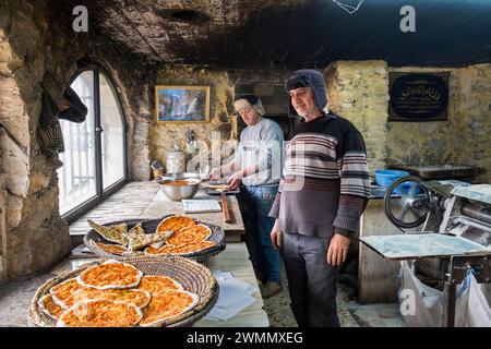 Syria, inn restaurant on the Ein Hlakin pass Stock Photo