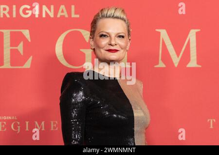 Martha Plimpton wearing dress by Greta Constantine attends premiere of HBO Original 'The Regime' at American Museum of Natural History in New York (Photo by Lev Radin/Pacific Press) Stock Photo