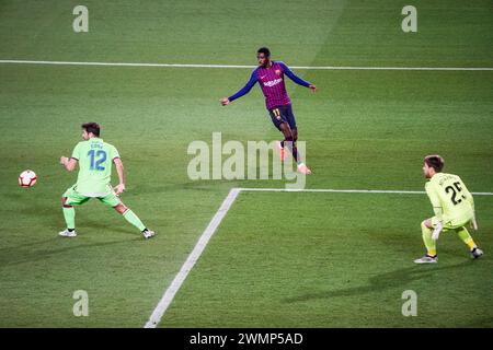 OUSMANE DEMBELE, BARCELONA FC, 2019: Ousmane Dembélé makes a cross The final game of the La Liga 2018-19 season in Spain between Barcelona FC and Levante at Camp Nou, Barcelona on 27 April 2019. Barca won the game 1-0 with a second half Messi goal to clinch back-to-back La Liga titles and their eighth in 11 years. Stock Photo