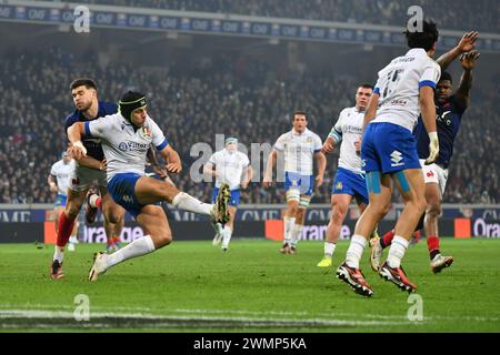 Lille, France. 25th Feb, 2024. © Julien Mattia/Le Pictorium/MAXPPP - Lille 25/02/2024 Julien Mattia/Le Pictorium - 25/02/2024 - France/Nord (Departement)/Lille - tournoi des 6 Nations 2024 entre Le XV de France et l'Italie au Stade Pierre Maurroy, (Lille), le 25 Fevrier 2024 - Valeurs ACtuelles out, JDD out, No JDD, RUSSIA OUT, NO RUSSIA #norussia/25/02/2024 - France/Nord (region)/Lille - 6 Nations 2024 tournament between Le XV de France and Italy at Stade Pierre Maurroy, (Lille), February 25, 2024 Credit: MAXPPP/Alamy Live News Stock Photo