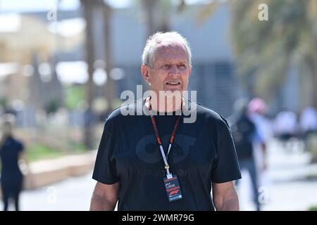 Sakhir, Bahrain. 22nd Feb, 2024. BAHRAIN, Sakhir, February 22: Dr. Helmut Marko, Consultant to Red Bull during day two of F1 Testing at Bahrain International Circuit on February 22, 2024 in Bahrain, Formula 1 pre season tests, picture & copyright Jerry ANDRE/ATP images (ANDRE Jerry/ATP/SPP) Credit: SPP Sport Press Photo. /Alamy Live News Stock Photo