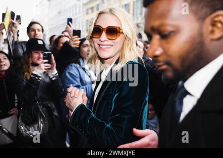 Milan, Italy. 25th Feb, 2024. Cate Blanchett is attending the Milan Fashion Week Womenswear Fall/Winter 2024/2025 in Milan, Italy, on February 25, 2024. (Photo by Alessandro Bremec/NurPhoto) Credit: NurPhoto SRL/Alamy Live News Stock Photo