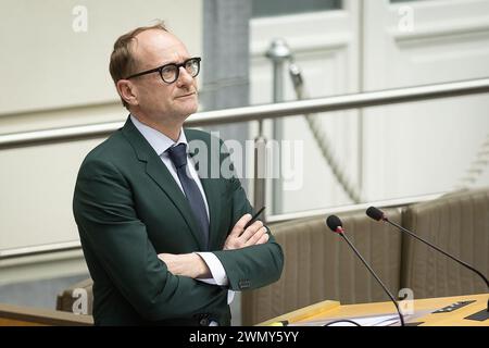 Brussels, Belgium. 28th Feb, 2024. Flemish Minister of Education and Animal Welfare and Sports Ben Weyts pictured during a plenary session of the Flemish Parliament in Brussels, Wednesday 28 February 2024. BELGA PHOTO JAMES ARTHUR GEKIERE Credit: Belga News Agency/Alamy Live News Stock Photo