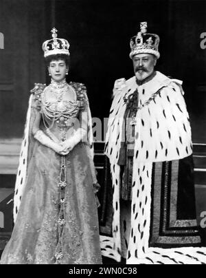 Coronation of King Edward VII of the United Kingdom (1841-1910) and his wife, Queen Alexandra (1844-1925), 1902 Stock Photo