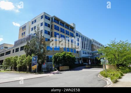 Entrance to North Shore Private Hospital in North Sydney, Australia, showcasing the facade of the medical facility and its surroundings. Stock Photo