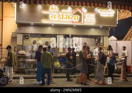 Bademiya food stall Colaba Mumbai Bombay Maharashtra India Stock Photo