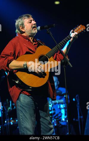 Milan Italy 10/11/2006 : Francesco Guccini, Italian singer ,during the live concert at the Forum Assago Stock Photo