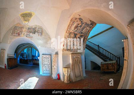 SIGHISOARA, ROMANIA - SEPT. 3,2021: Interior of the Church on the hill, an evangelical church built between 1345-1525. Dedicated to St. Nicholas. Stock Photo